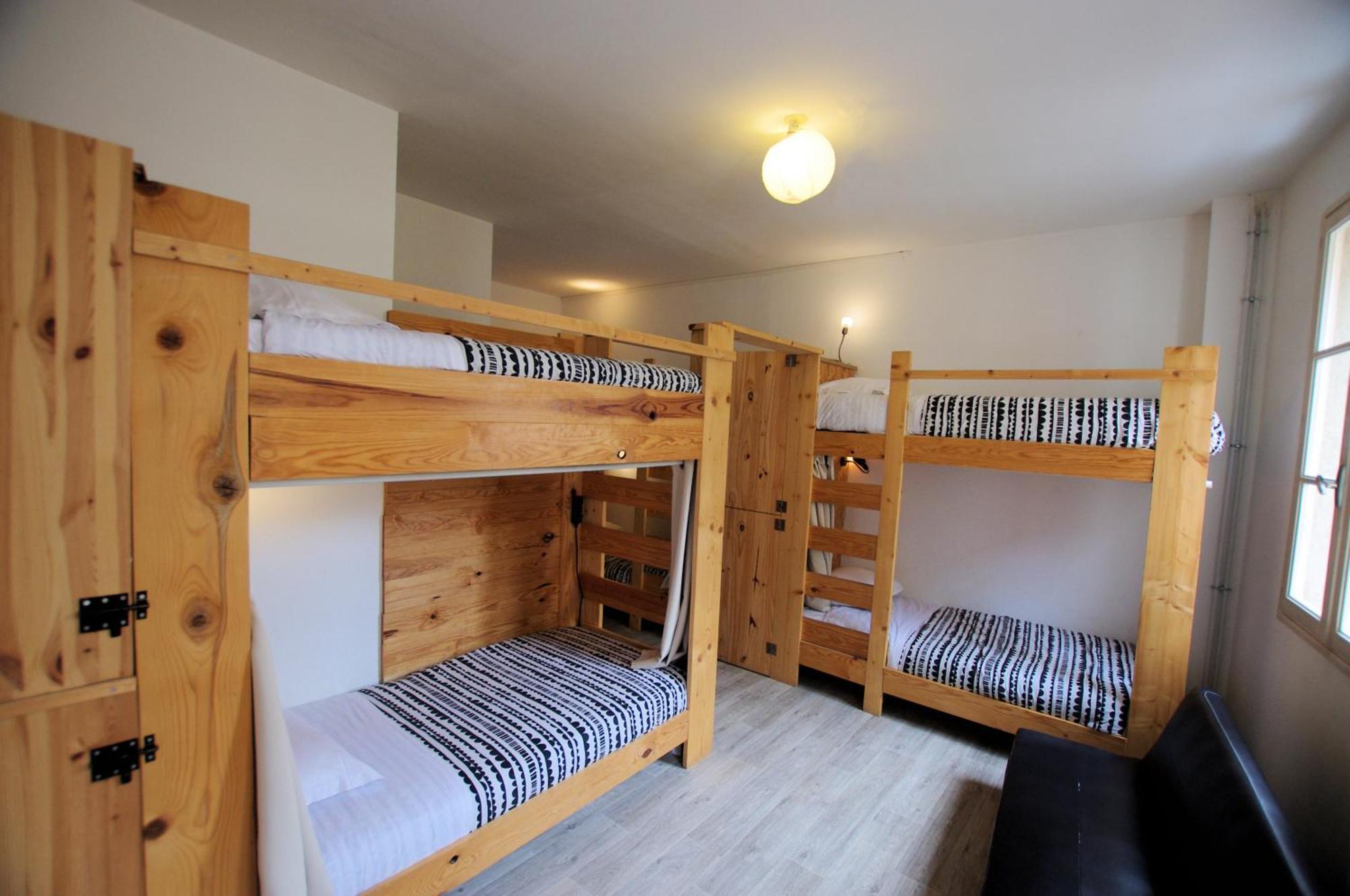 Hostel les Cordées Liées Albi Esterno foto