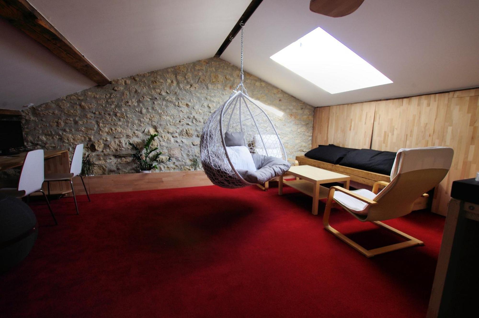 Hostel les Cordées Liées Albi Esterno foto